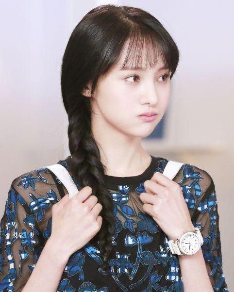 圈内人爆料杨洋和热巴,圈内人爆料恋情真相揭晓  第1张